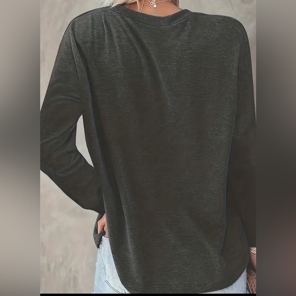 “Let’s Go Ghouls” Halloween Themed Long Sleeve Top 👻 - Picture 2 of 3